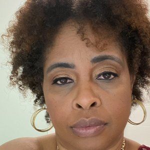 Meet your Posher, Joann